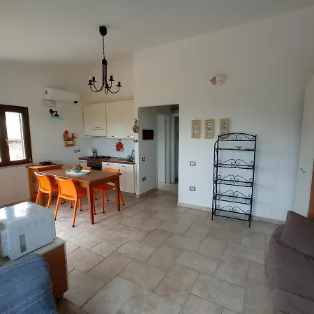 La Tana Della Volpe Apartment *