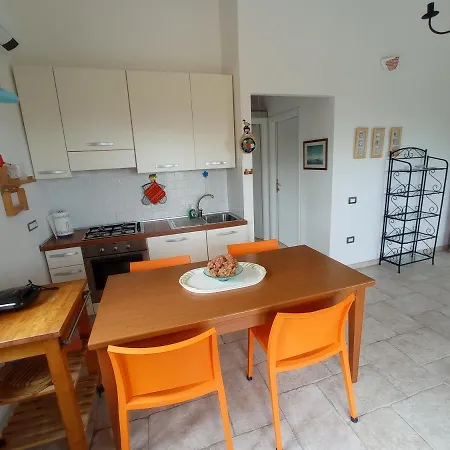 La Tana Della Volpe Apartment *